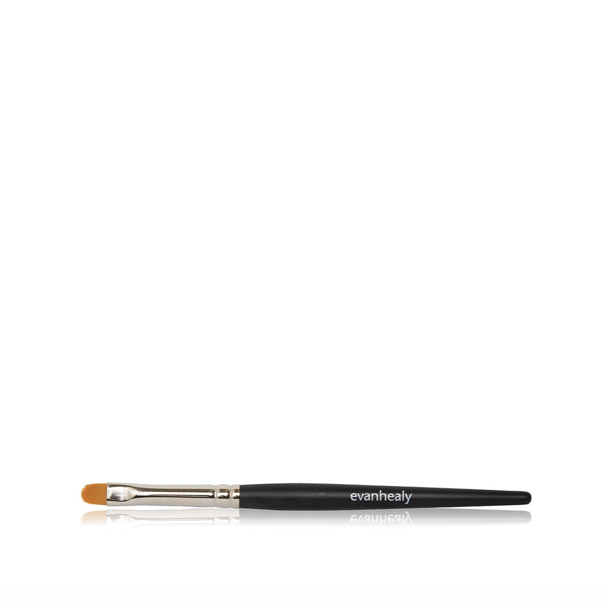 small detail lip brush for cosmetic balm application